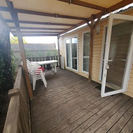 Chez Laure , Odalys L Elysee Kamp alanı