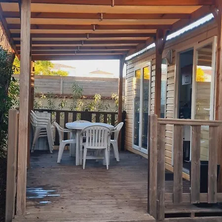 Chez Laure , Odalys L Elysee Kamp alanı